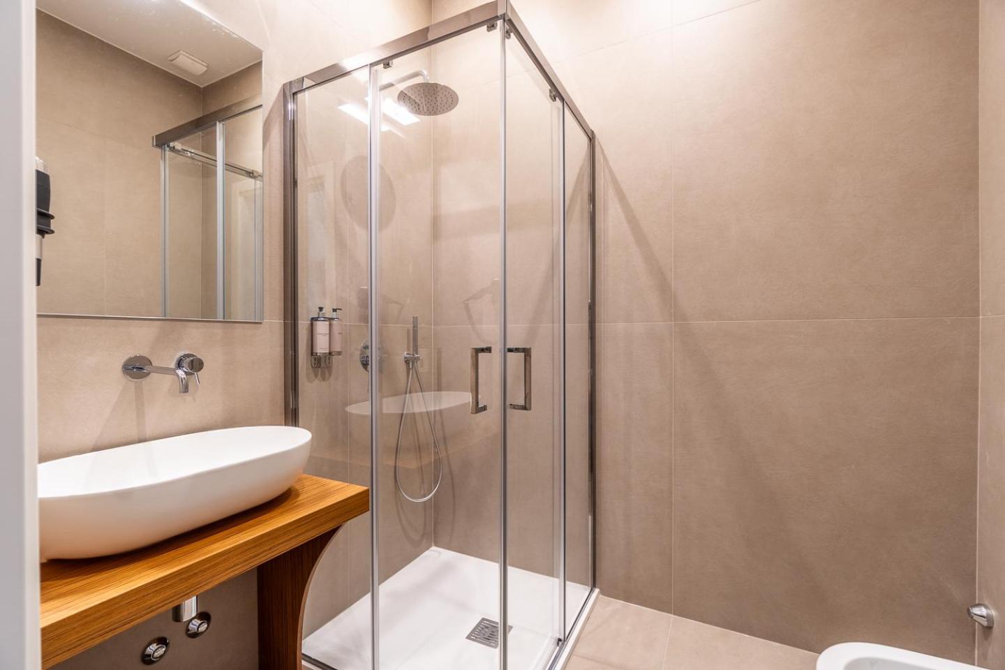 Palazzo Italia Suites Bari Exterior photo
