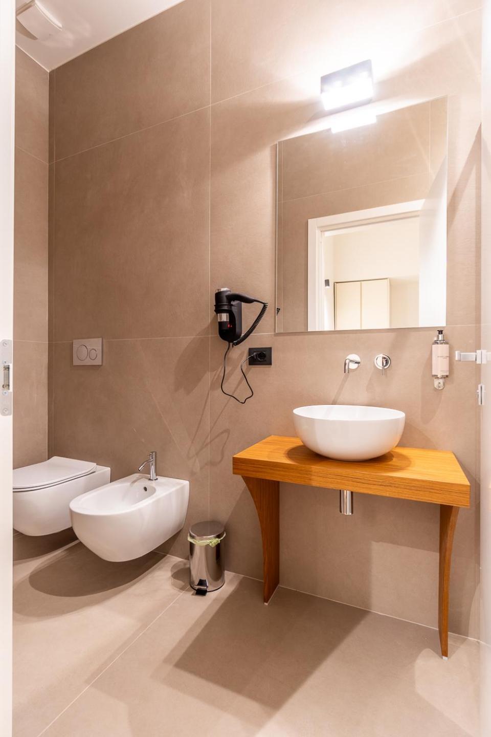 Palazzo Italia Suites Bari Exterior photo