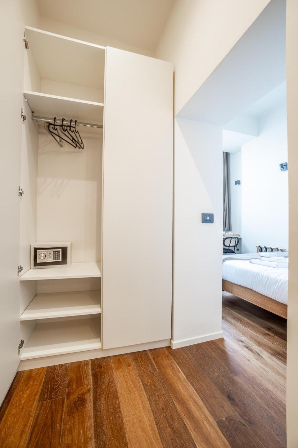Palazzo Italia Suites Bari Exterior photo