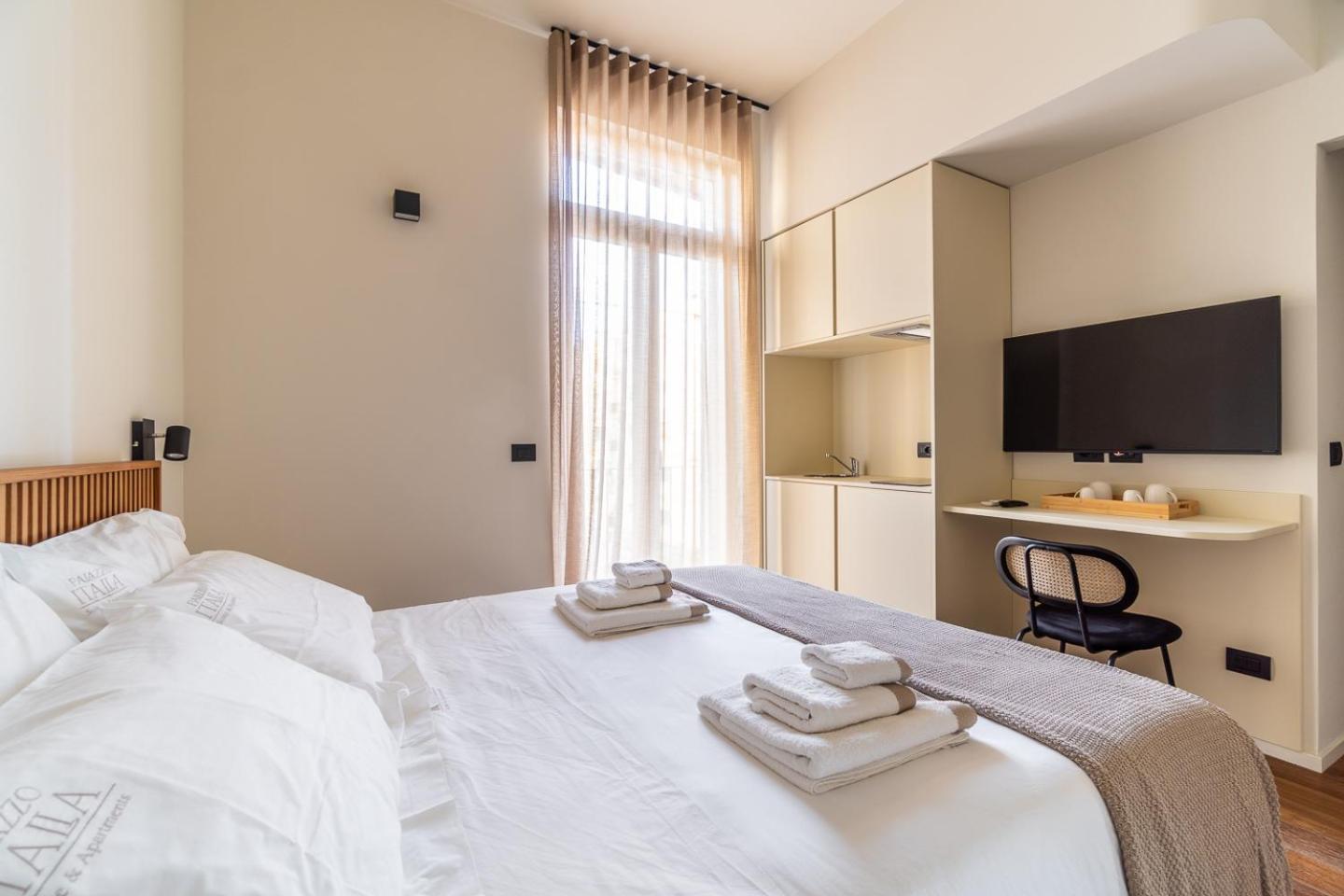 Palazzo Italia Suites Bari Exterior photo
