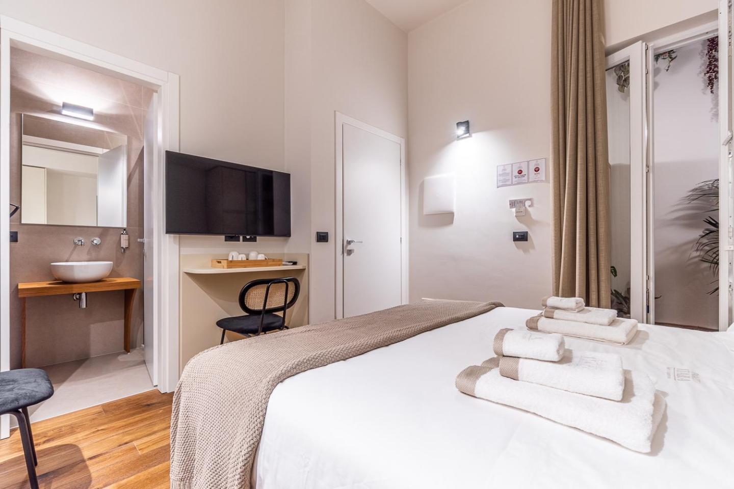 Palazzo Italia Suites Bari Exterior photo