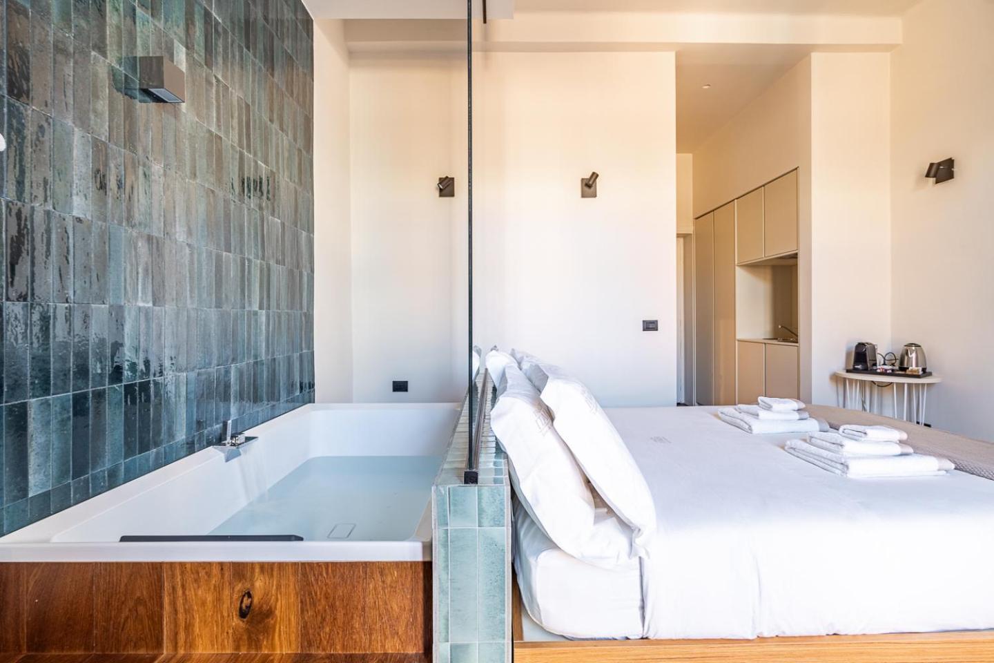 Palazzo Italia Suites Bari Exterior photo
